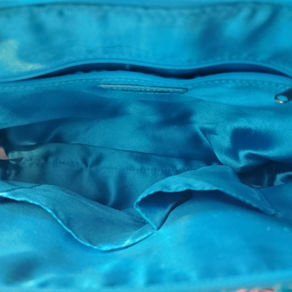 Danier Aqua Alligator Handle Bag Cossbody - Picture 9 of 10